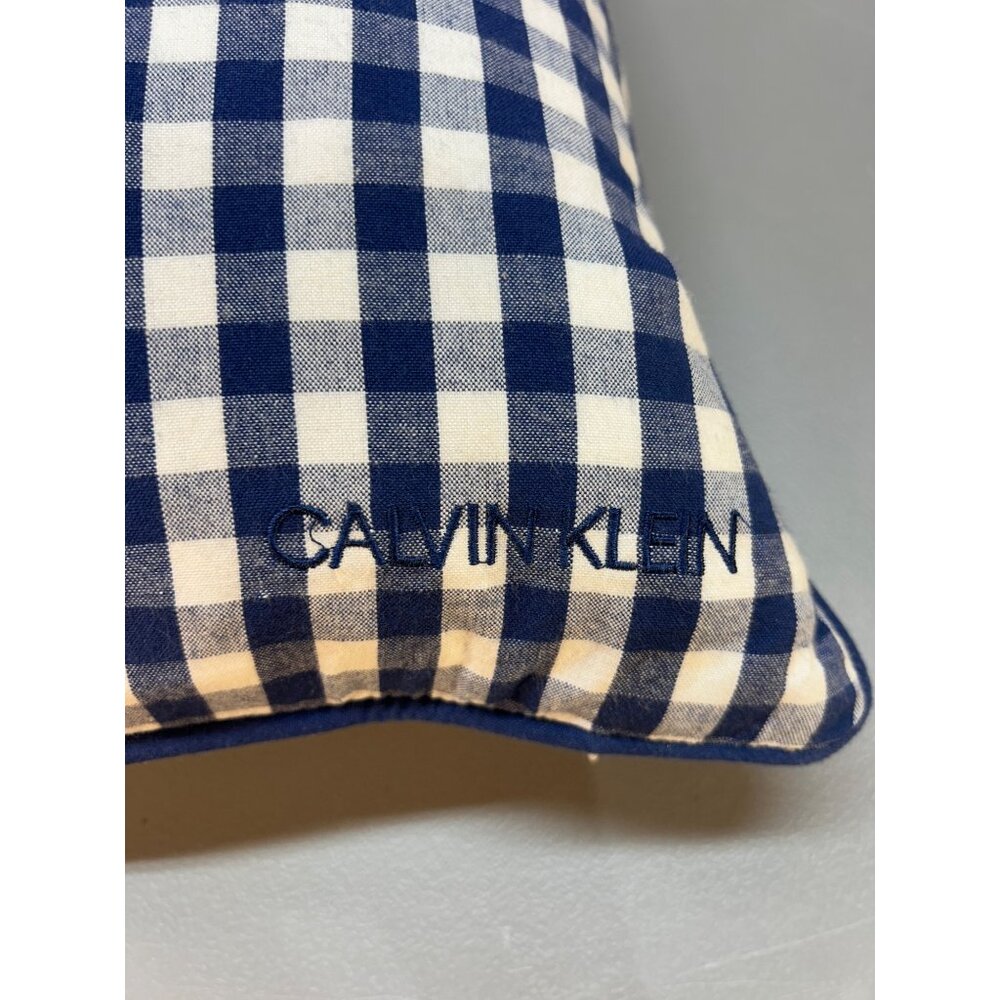 Calvin Klein Blue & White Gingham Throw Pillows Duck Feather Fill 20"x20" Set 2 - Picture 5 of 6
